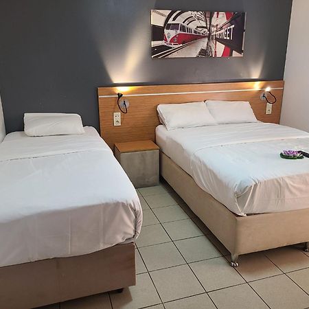 Hotel Victoire, Poitiers Gare Luaran gambar